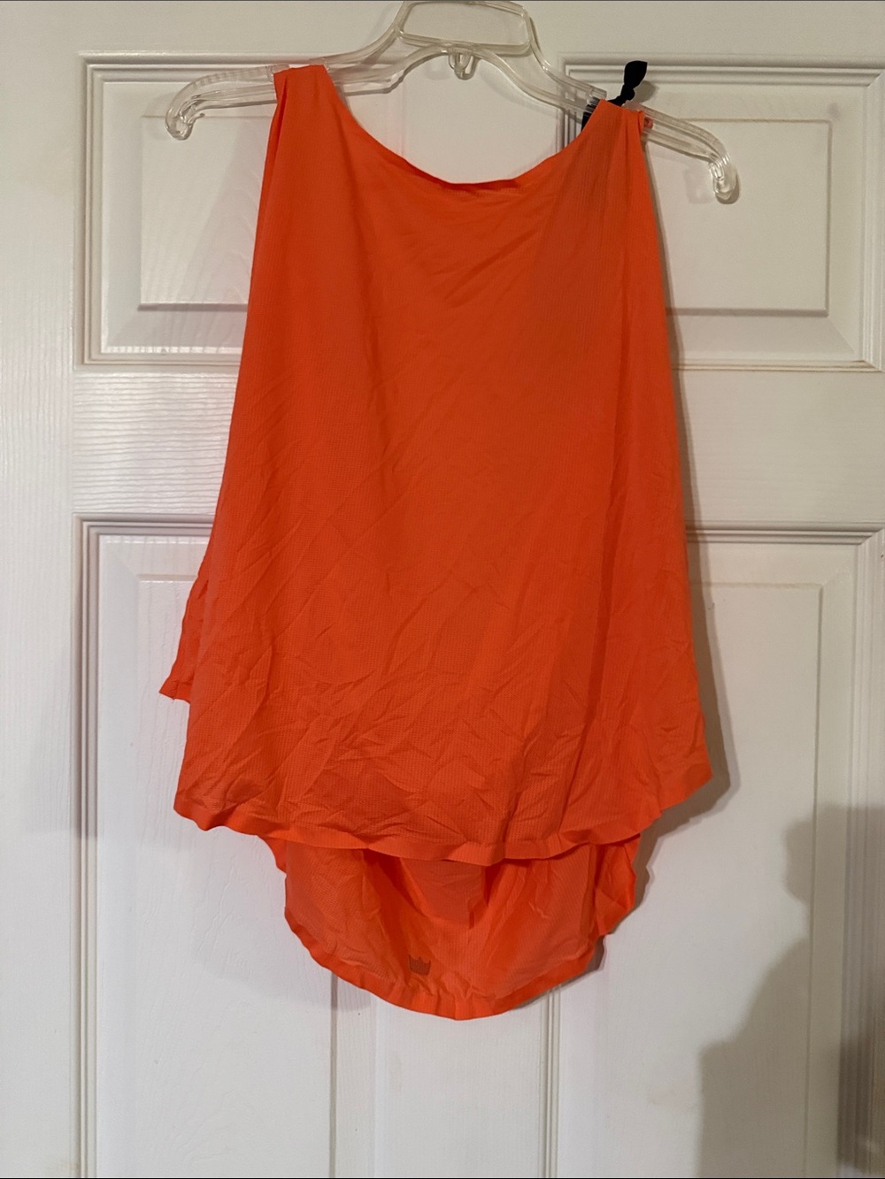 NWT SHEFIT High-Low Activewear Tank Top (Size 1 Luxe / L)